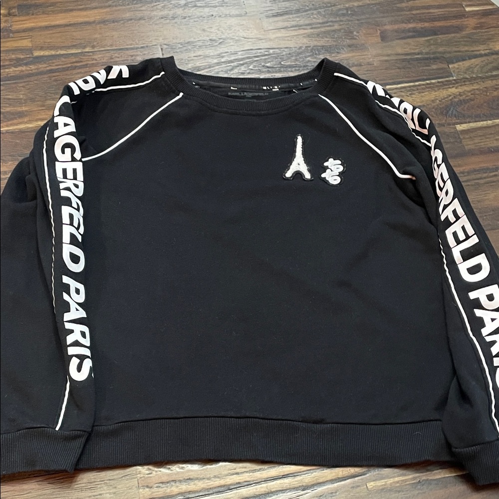 Karl Lagerfeld Women’s Black Sweatshirt not faded XS with White Accents